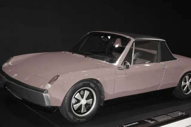 La 914